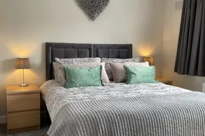 The Dooley, 3-beds, Sleeps 6, Pet Friendly - Image 2