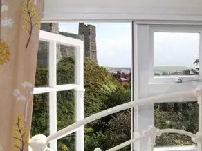 Castle Lookout - Image 2