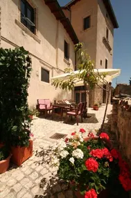 Sotto Il Castello - Image 5