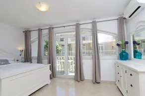 Villa Franka - Image 2