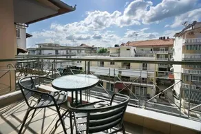 Saffroni Inn - Image 2