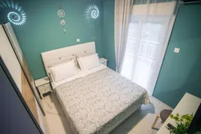 Diamond Lux Apartment - Image 4