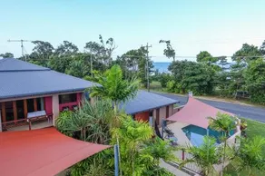Pandanus Holiday Apartments - Image 4