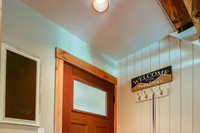 Gateway To Mt Bachelor - Image 3