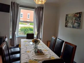 Charming 4-bed Victorian House in Retford - Image 2