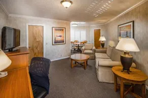 SFO Airport Hotel, El Rancho Inn, BW Signature Collection - Image 3