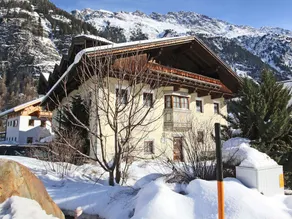 Quaint Apartment in Längenfeld with Sauna - Image 5