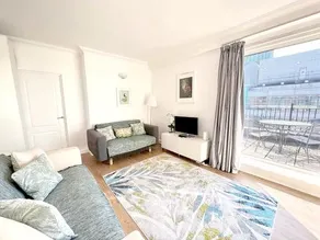 W1 Penthouse w Terrace - Image 3