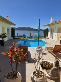 Girassóis Da Lagoa Guesthouse - Image 2