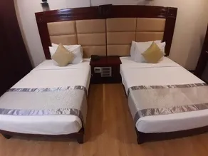 Hotel Palmyra Grand Suite - Image 2