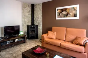 House With 3 Bedrooms in Talayuelas, With Wonderful Mountain View, Furnished Terrace and Wifi - Image 2