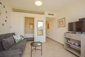 Mevo Apartments - Image 4