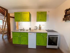 Stunning home for 5 adults with indoor pool - Image 2