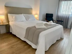 Piso Exclusivo En Vigo Centrico Negocios Confort - Image 3