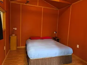 Sven's Basecamp Hostel - Image 5