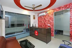 Hotel Diamond Blue - Image 5