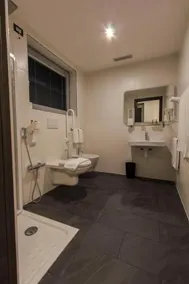 Mito Hotel - Image 3