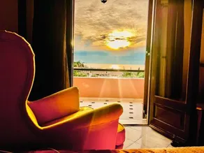 Aphrodite Apartments - Image 2