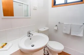 Cabañas Ingenia Holidays Albury - Image 3