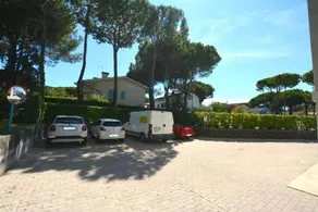 Lignano Riviera with pool - Image 4
