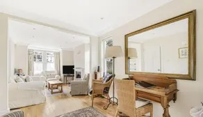 Midsomer Cottage Spacious Light and comfortable Victorian Cottage with garden in great location Great base to explore the City - Image 3