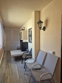 Luxurious Three Bedroom Duplex Apt Close to Beach - Image 4