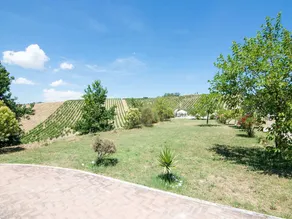 Charming Apartment in Ascoli Piceno with Swimming Pool - Image 5