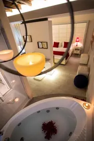 Ths4 Spa Baths - Image 2