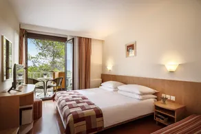 Plaza Sunny Hotel - San Marino Sunny Resort by Valamar (ex Plaza Family Hotel) - Image 5