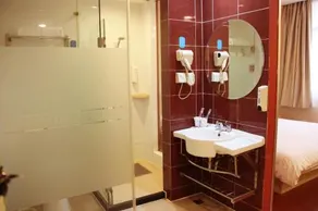 Hanting Express Hotel Chengde - Image 2