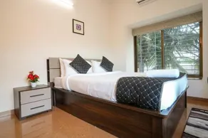 White Coco House 4BHK - Image 2