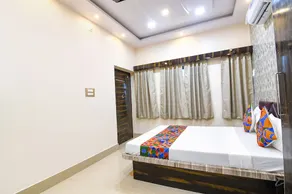 Fabhotel Sriya - Image 4