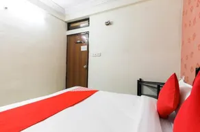 Hotel Pleasure Palace - Image 2