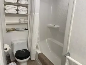 Apartment in Pasadena - Image 2