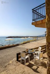 Luxurius Stone Villa On The Beach - Image 4