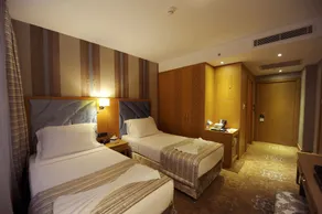 Esila Thermal Hotel & Spa - Image 2