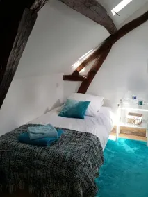 Chateau D'Amecourt - Image 3