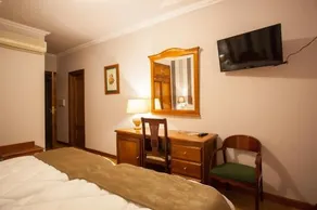 Hotel Los Cazadores - Image 3
