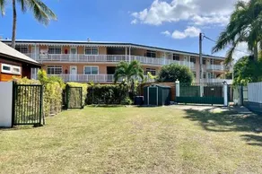Blackstone Paea Premium beachfront bungalow private access wifi 3 pers - Image 4