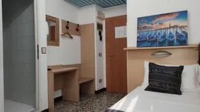 Hotel Lucy - Image 5