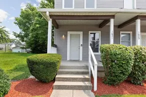 Modern 3BR | Amazing Location | Highly Walkable! - Image 2