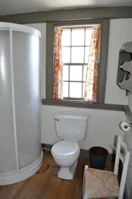 Lennox Tavern B&B - Image 5