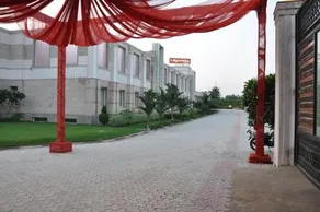 Lilywhite Hotel - Image 4