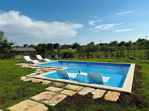 Luxury 5-star Villa With Private Saltwater Pool - Image 5