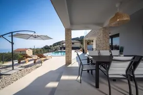 Villa Askim Prestige Aria - Image 2