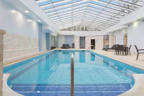 Doubletree by Hilton Oxford Belfry - Image 5