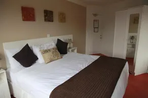 Dalton Inn - Image 4