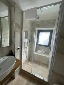 Le Chic Rooms - Image 2