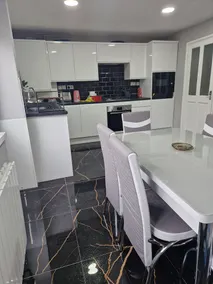 Birmingham Blissful House - Image 4