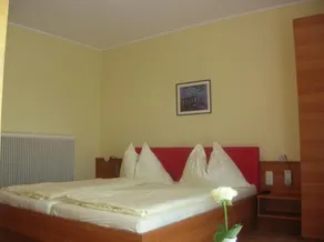 Gasthof und Pension Kulmberghof - Image 3